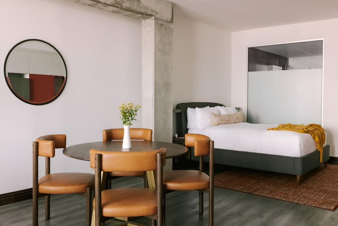 Studio Apartment at Nester Finn Brésoles